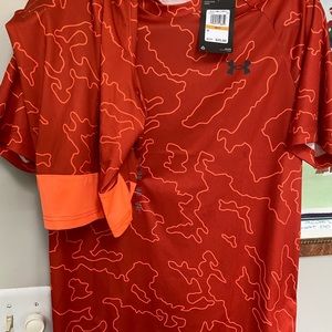 *Never Worn, tags still on” Under Armour